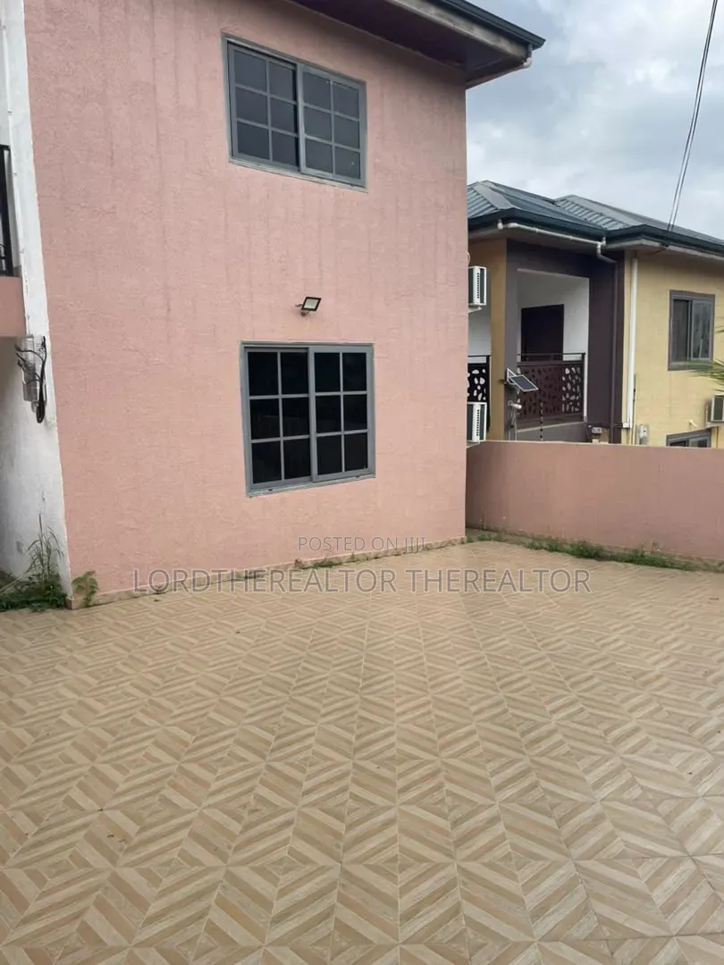 3bdrm Duplex in Pokuase for rent