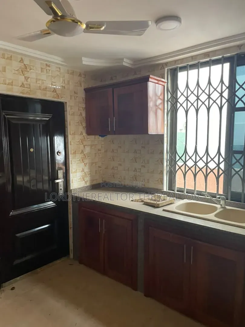 3bdrm Duplex in Pokuase for rent
