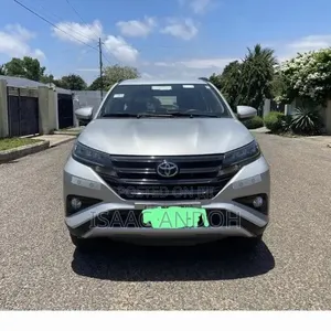 Car Rental With a Driver for All Your Journeys