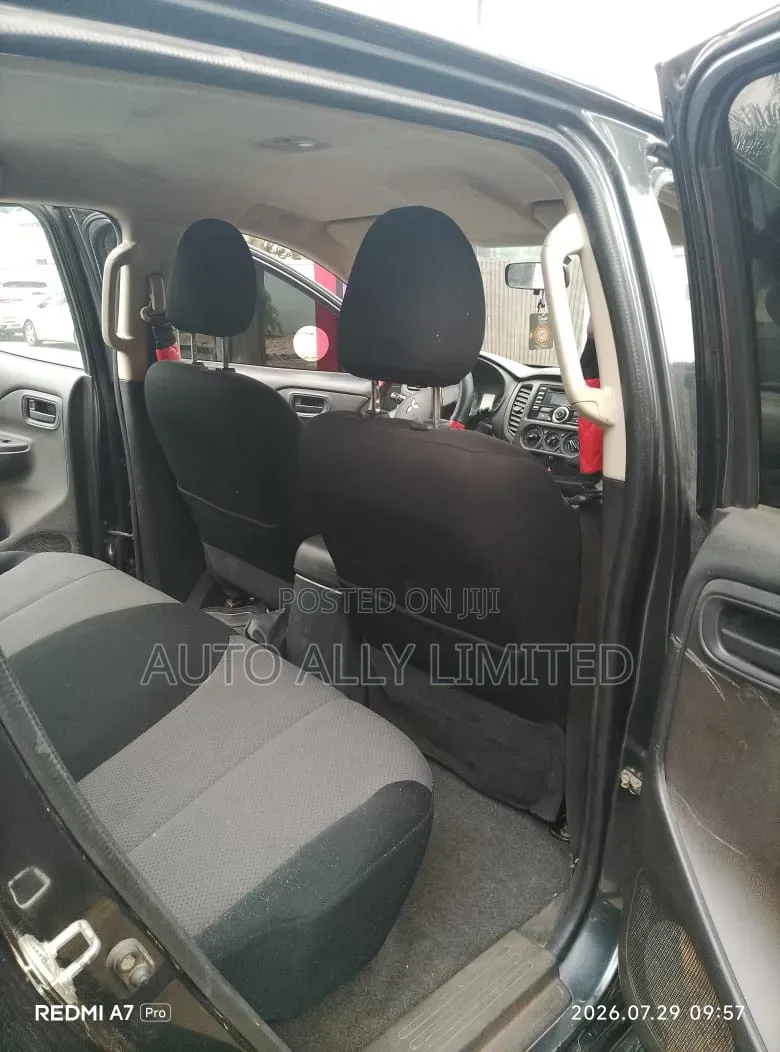 Mitsubishi L200 Club Cab 2.4 154hp 4WD 2020 Gray