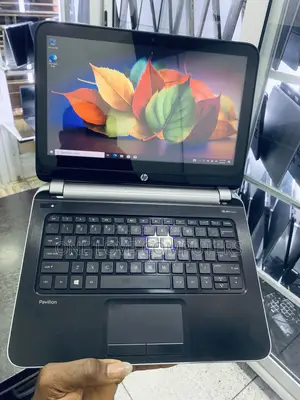 Laptop HP Pavilion 11 8GB AMD A4 SSD 160GB