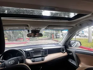 Toyota RAV4 2017