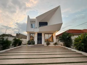4bdrm Duplex in West Trassaco, Ability for sale