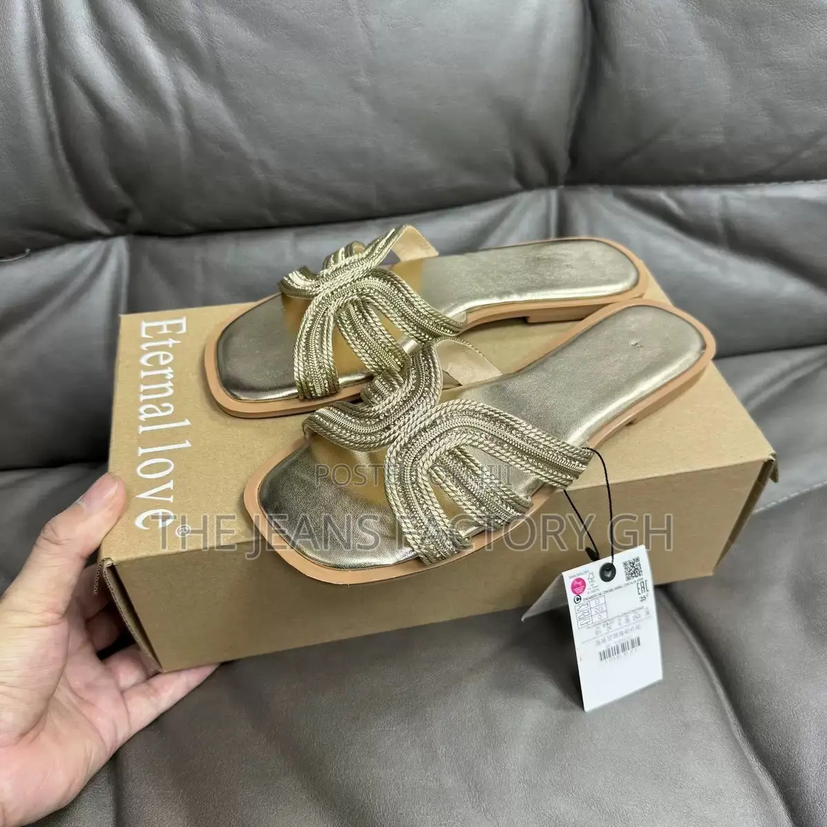 Zara Shiny Slippers