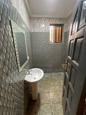 1bdrm Apartment in Pantang Hospital, Oyarifa Mall Area for rent