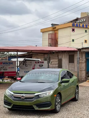 Honda Civic 2018 Green