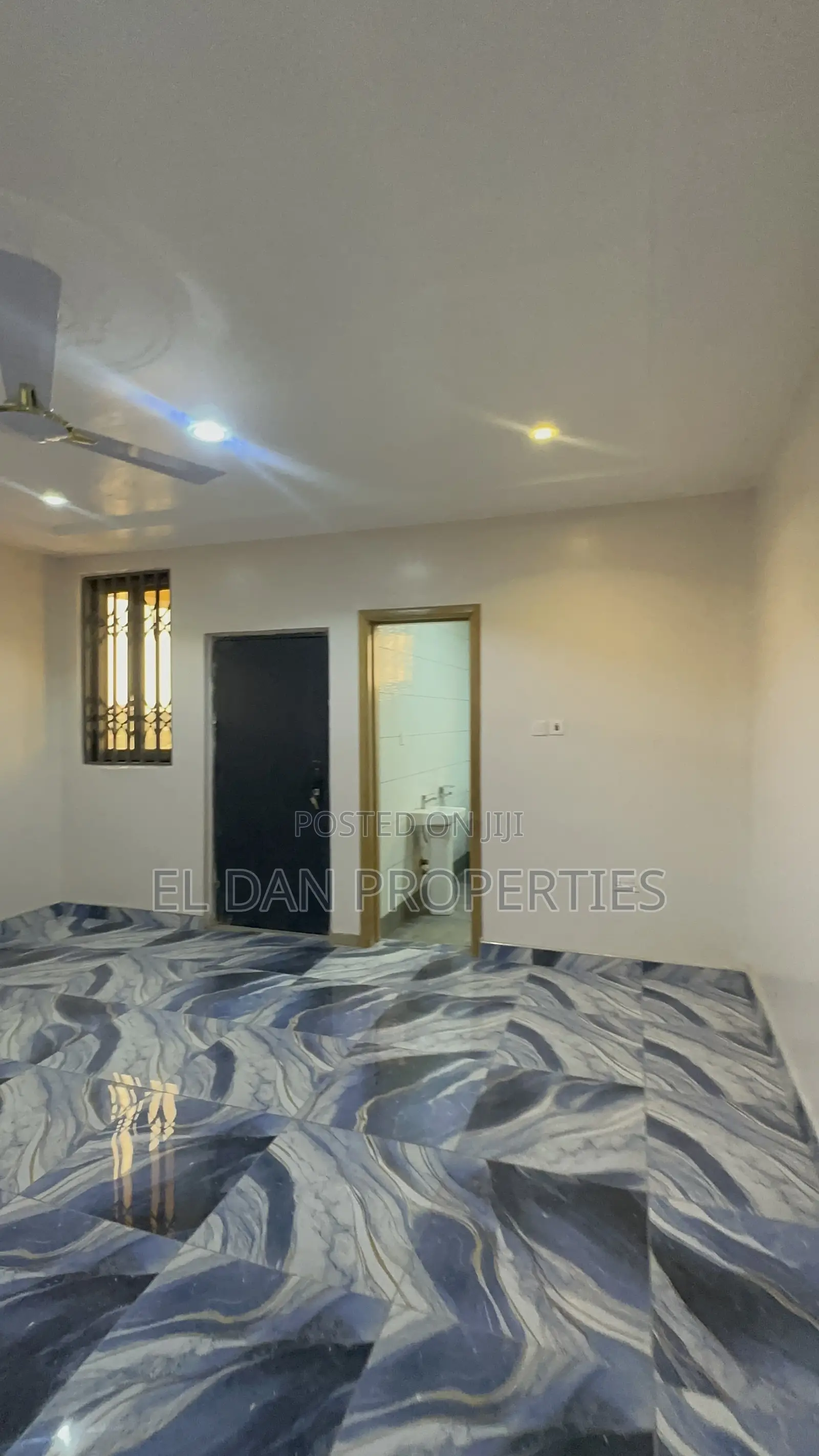 3bdrm Apartment in Gyenyasi, Kumasi Metropolitan for rent