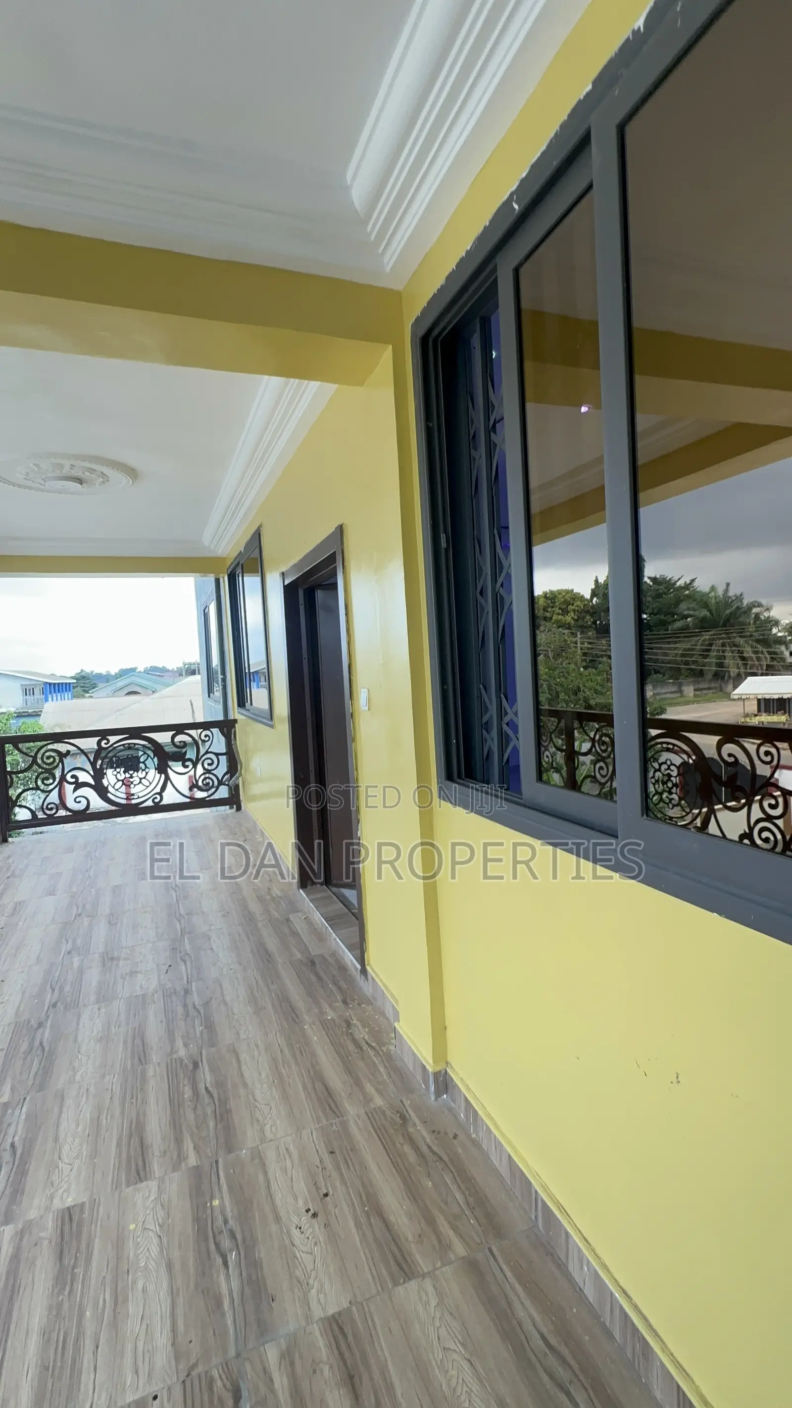 3bdrm Apartment in Gyenyasi, Kumasi Metropolitan for rent