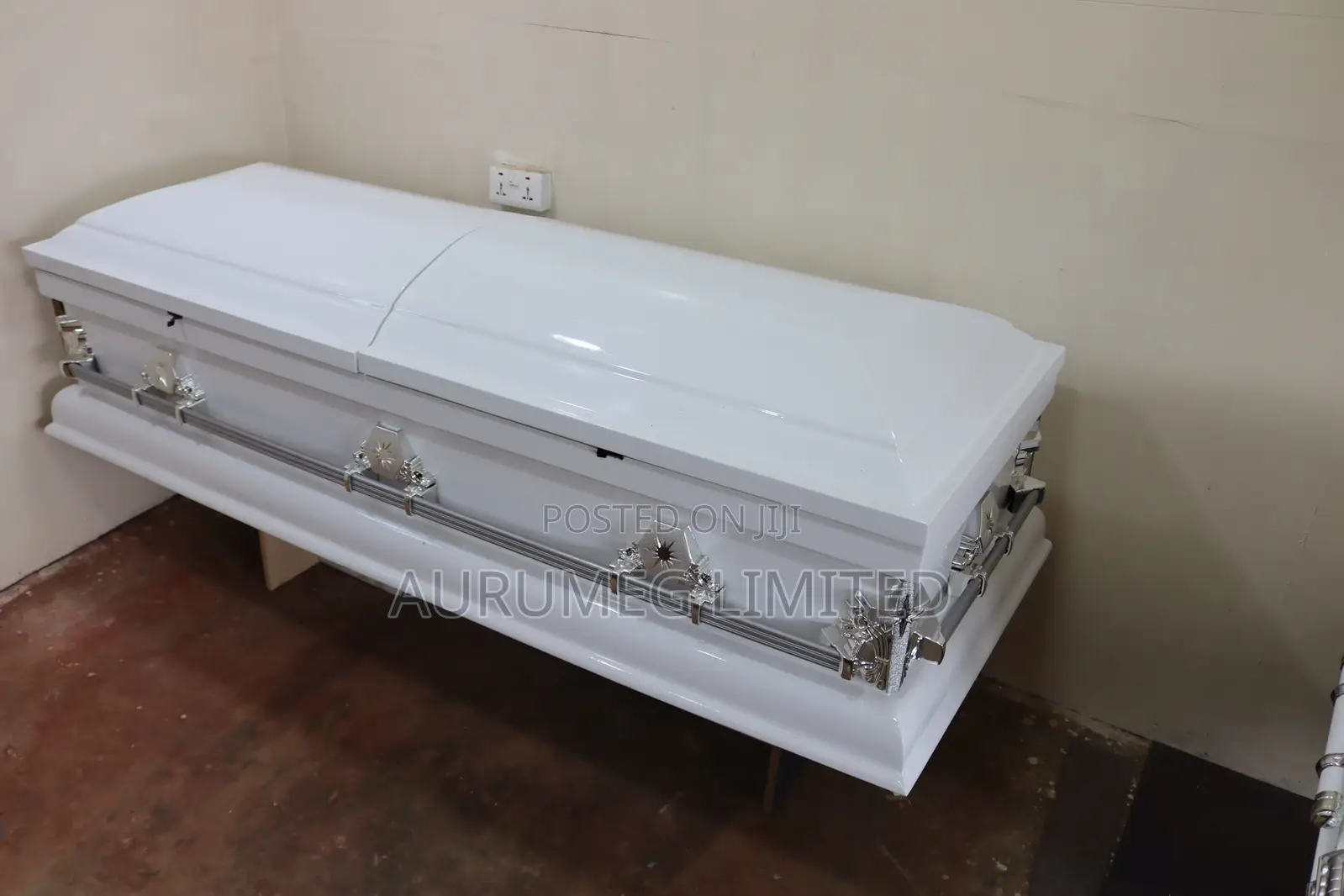 Affordable Premium Casket – Starting From GH₵5,000 | Accra