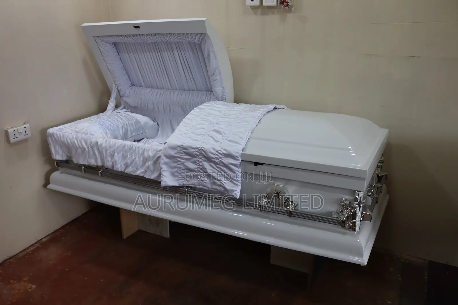 Affordable Premium Casket – Starting From GH₵5,000 | Accra