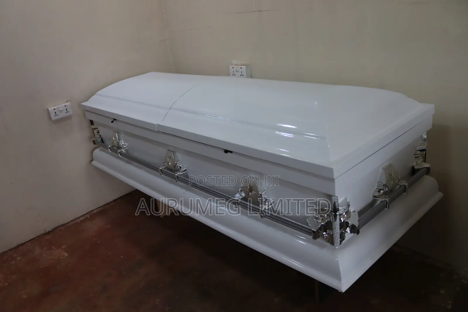 Affordable Premium Casket – Starting From GH₵5,000 | Accra