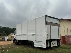 Mercedes-Benz 2015 White
