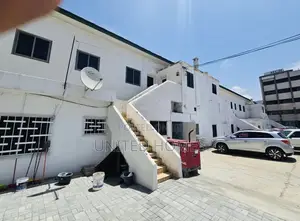 Accra Circle Commercial Property for Sale