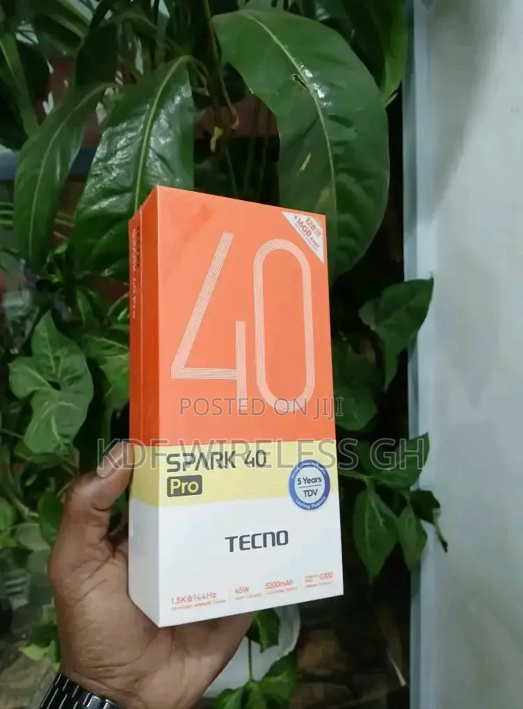 New Tecno Spark 40 Pro 256 GB Black