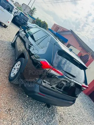 Toyota RAV4 LE 2022 Black