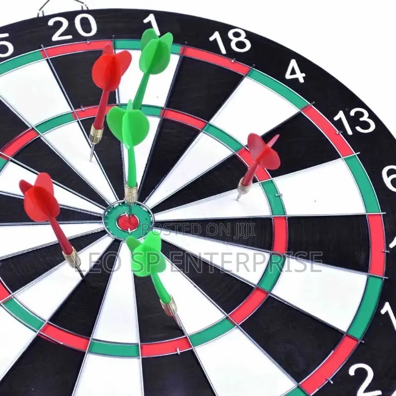 17 Inches Dart Board Front and Back
