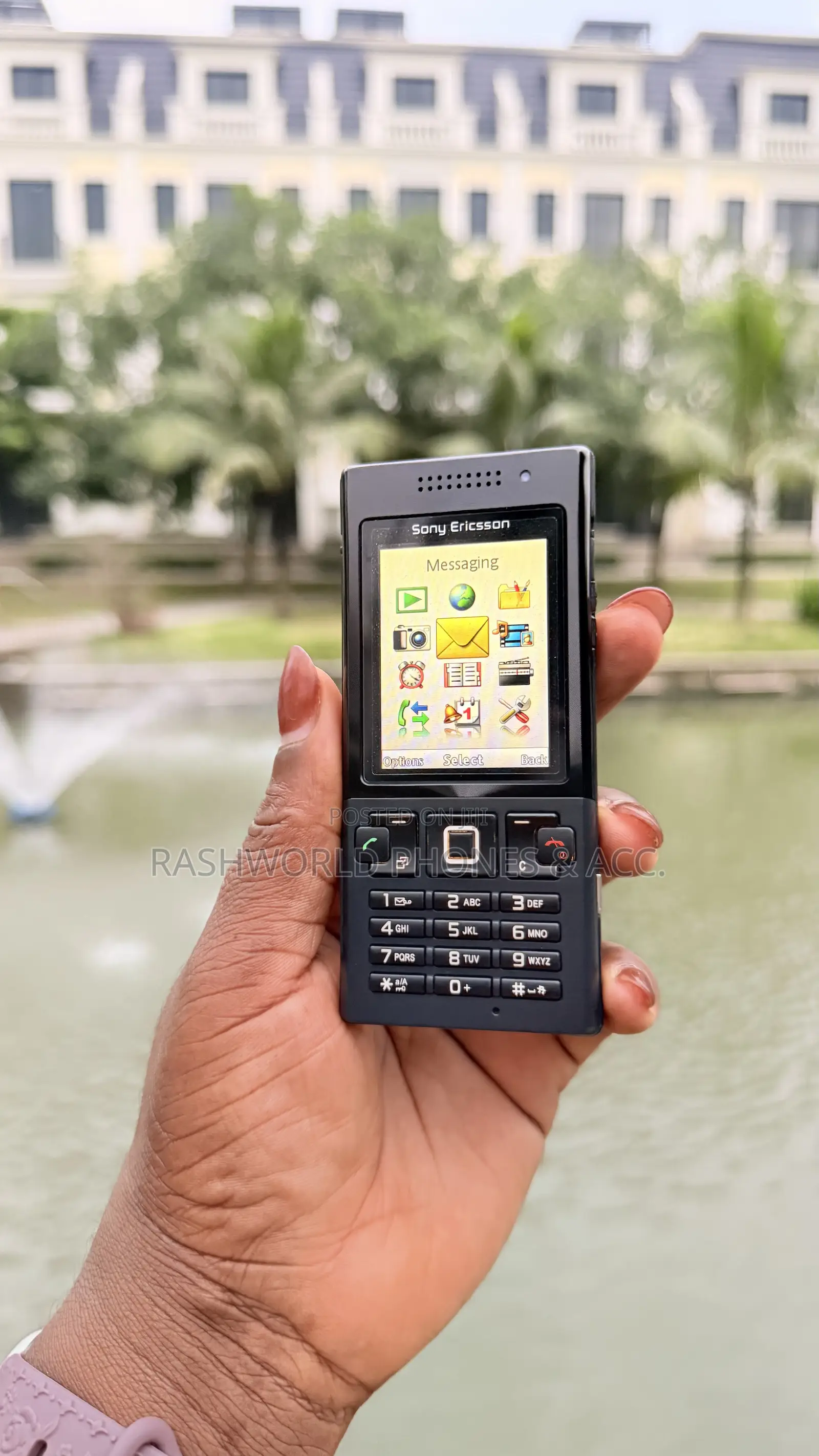 Sony Ericsson T700 Black