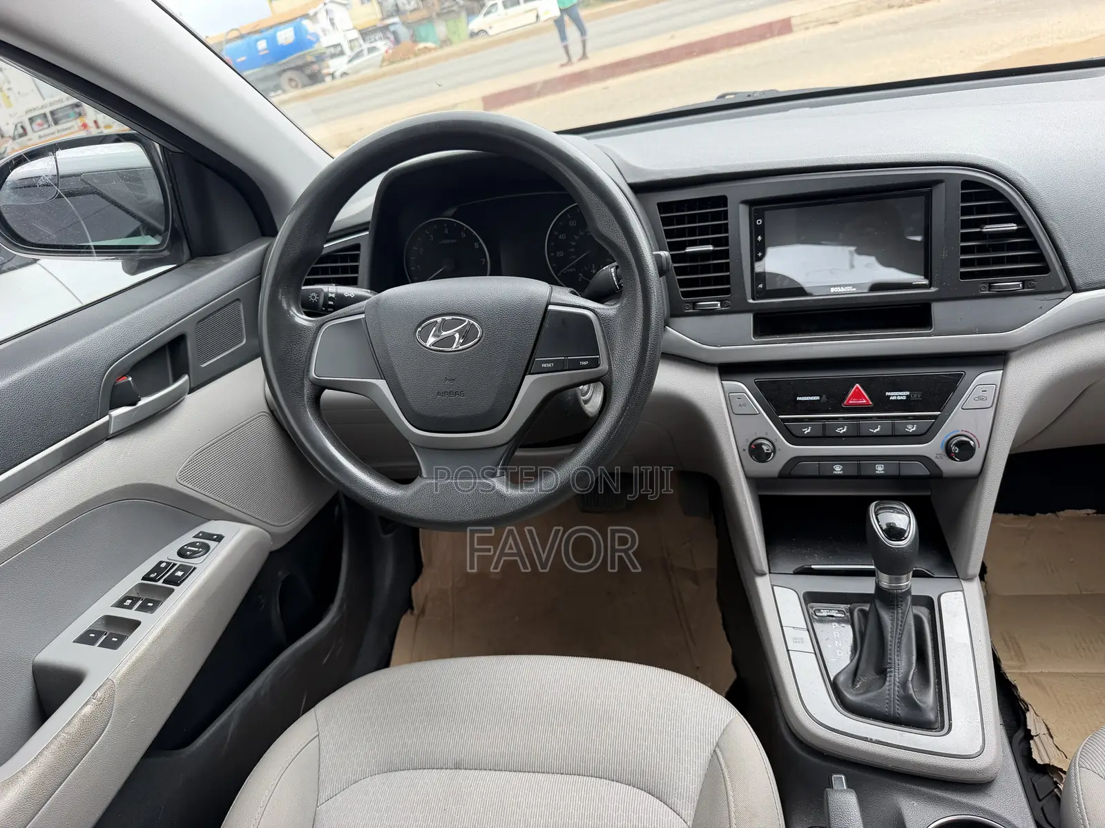 Hyundai Elantra SE Sedan FWD (1.8L 4cyl 6A) 2016 Silver
