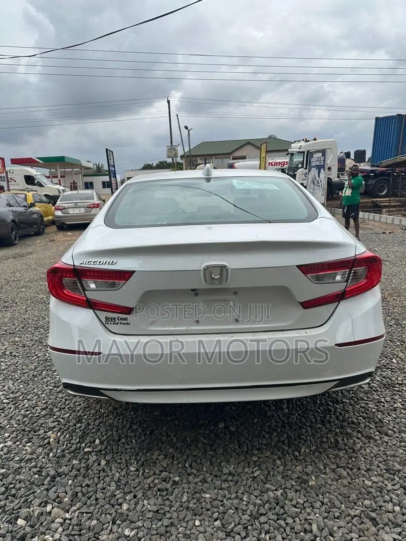 Honda Accord Sport 2.0T 2020 White