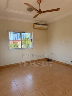 3bdrm House in Devtraco, Community 25 for rent