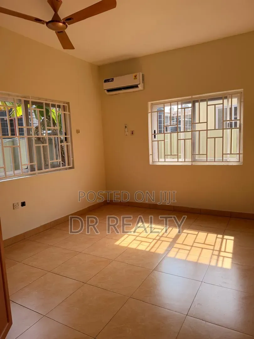 3bdrm House in Devtraco, Community 25 for rent