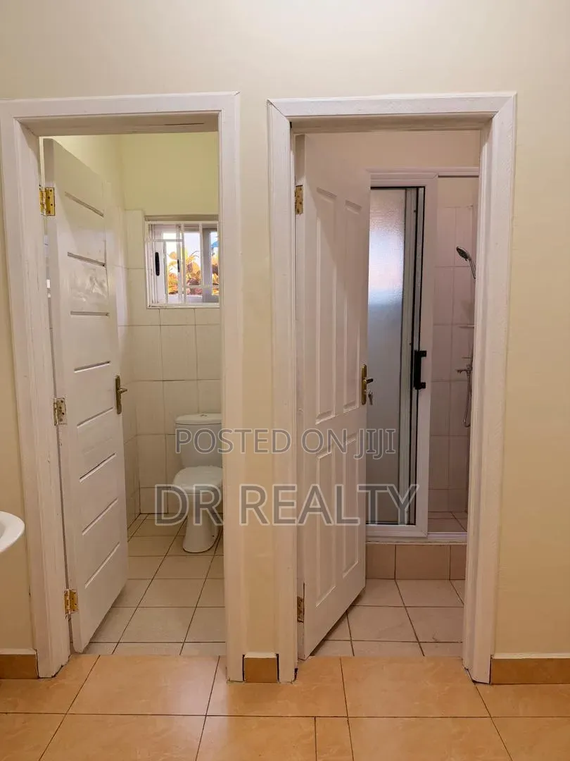 3bdrm House in Devtraco, Community 25 for rent