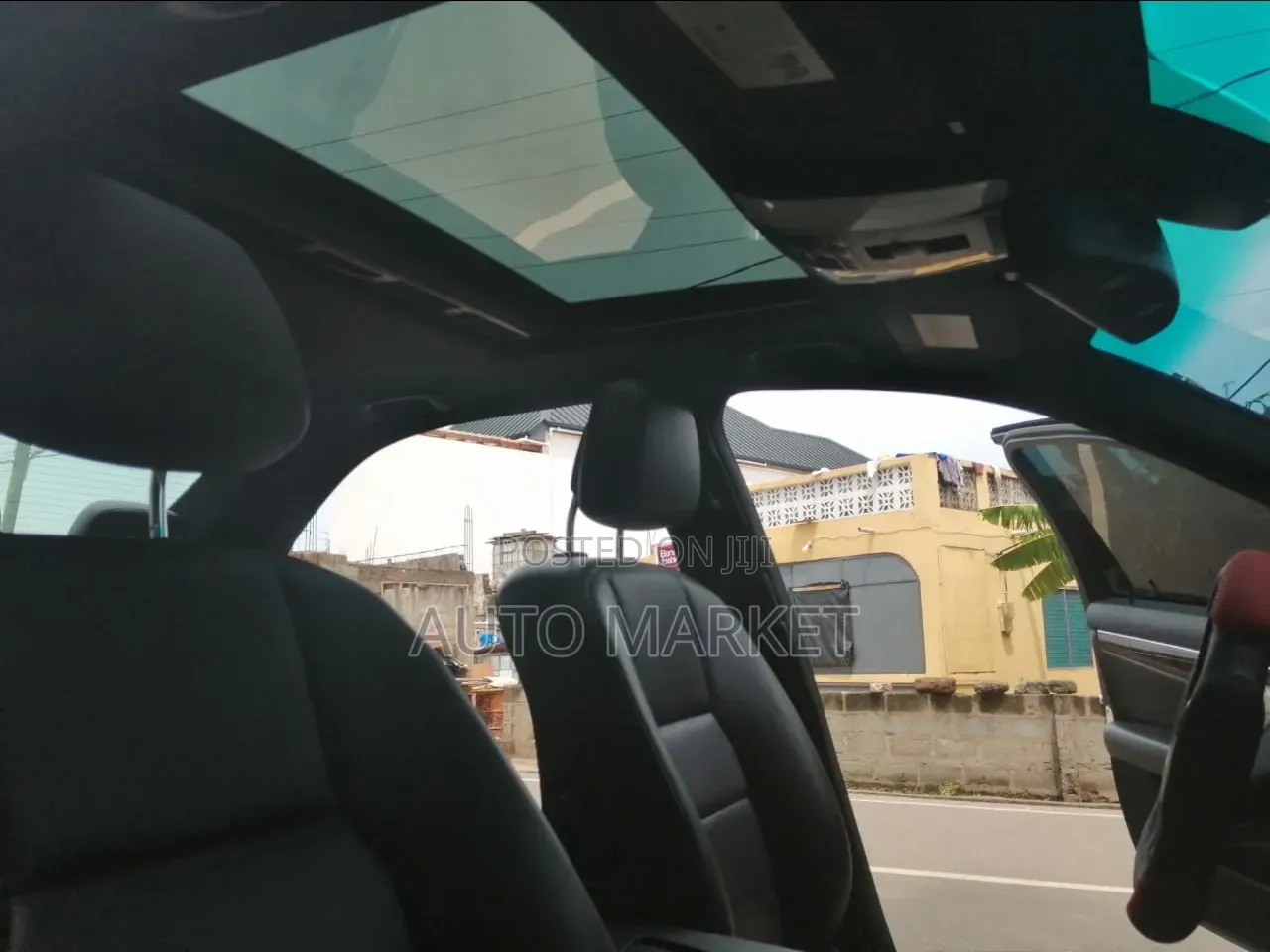 Mercedes-Benz C250 2014 Black