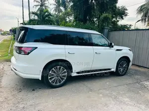 Infiniti QX80 PURE 4WD 2026 White