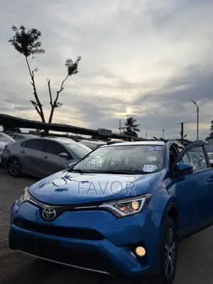 Toyota RAV4 Adventure 4dr SUV (2.5L 4cyl 6A) 2018 Blue