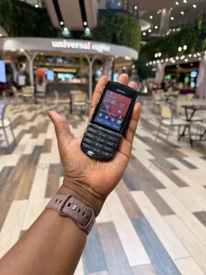 Nokia Asha 300 Black