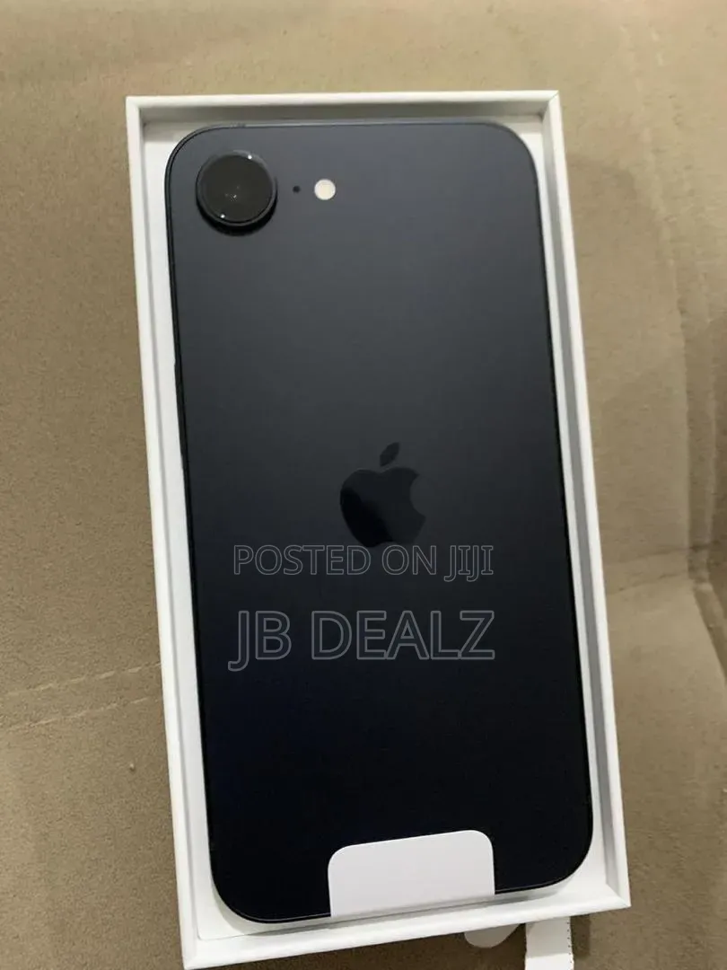 Apple iPhone 16e 128 GB