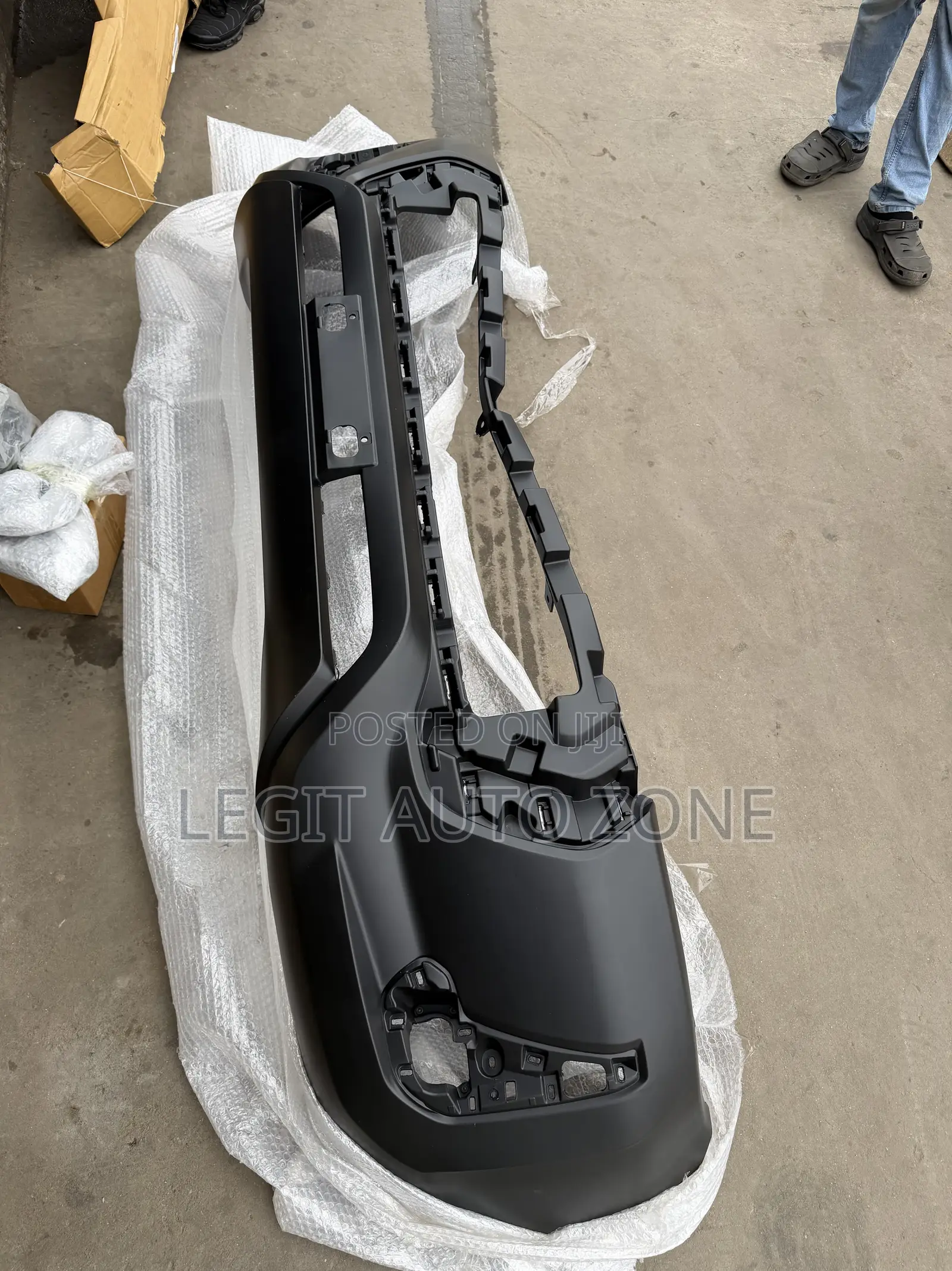 Toyota Hilux 2021,2022,2023,2024,2025,Front Bumper Available