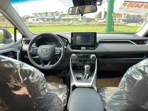 Toyota RAV4 LE AWD 2023 Black