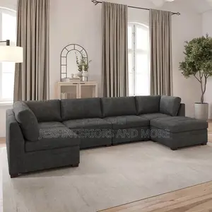 Sofa(Tisdale Modular Sectional 6-Piece Dark Gray With Storage Ottoman)