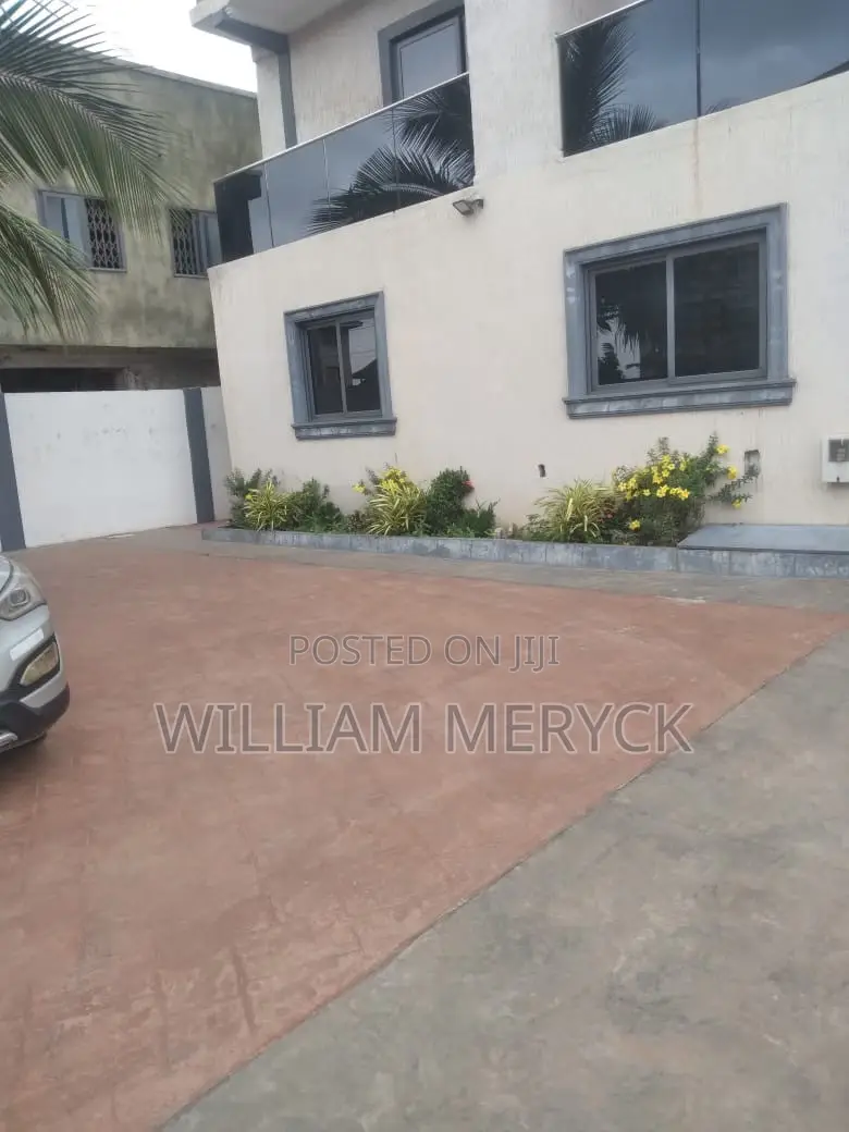 Furnished 2bdrm Apartment in Westland, Police Station for rent