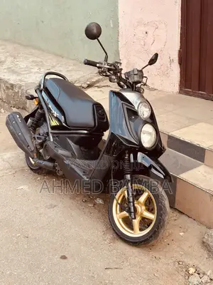 Yamaha 2015 Black
