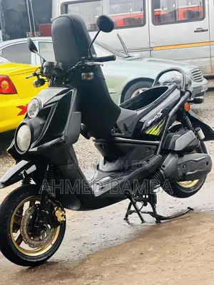 Yamaha 2015 Black