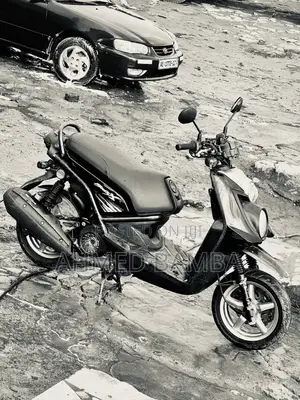 Yamaha 2015 Black