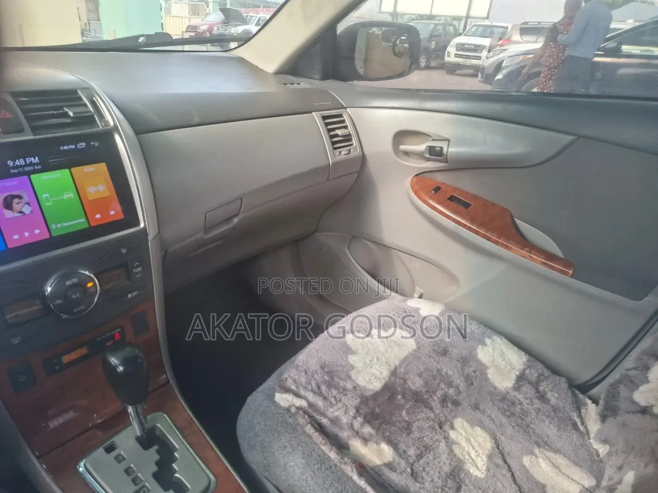 Toyota Corolla 2010 White