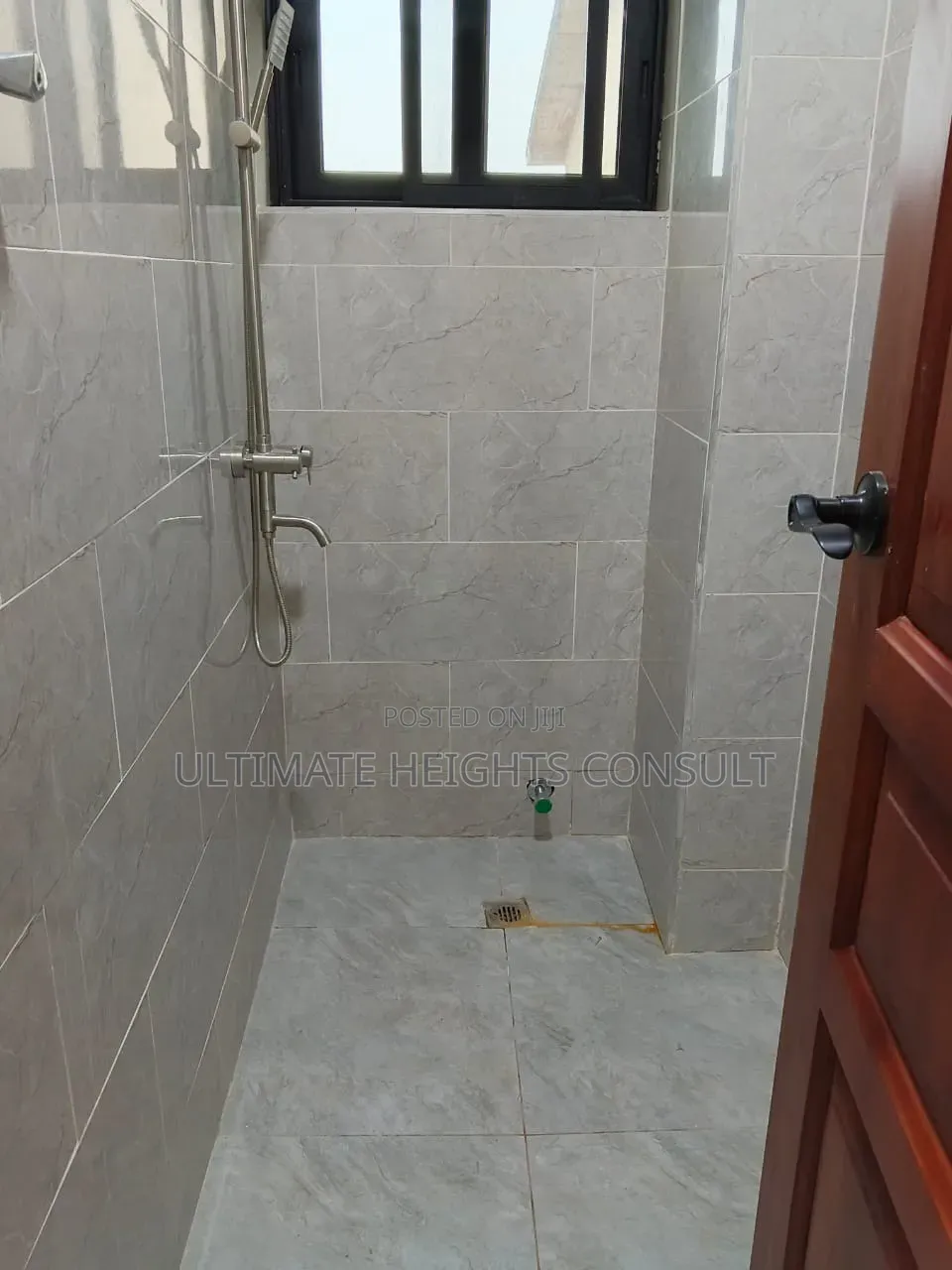 3bdrm Apartment in Lapaz Akweteyman, Pentecost for rent