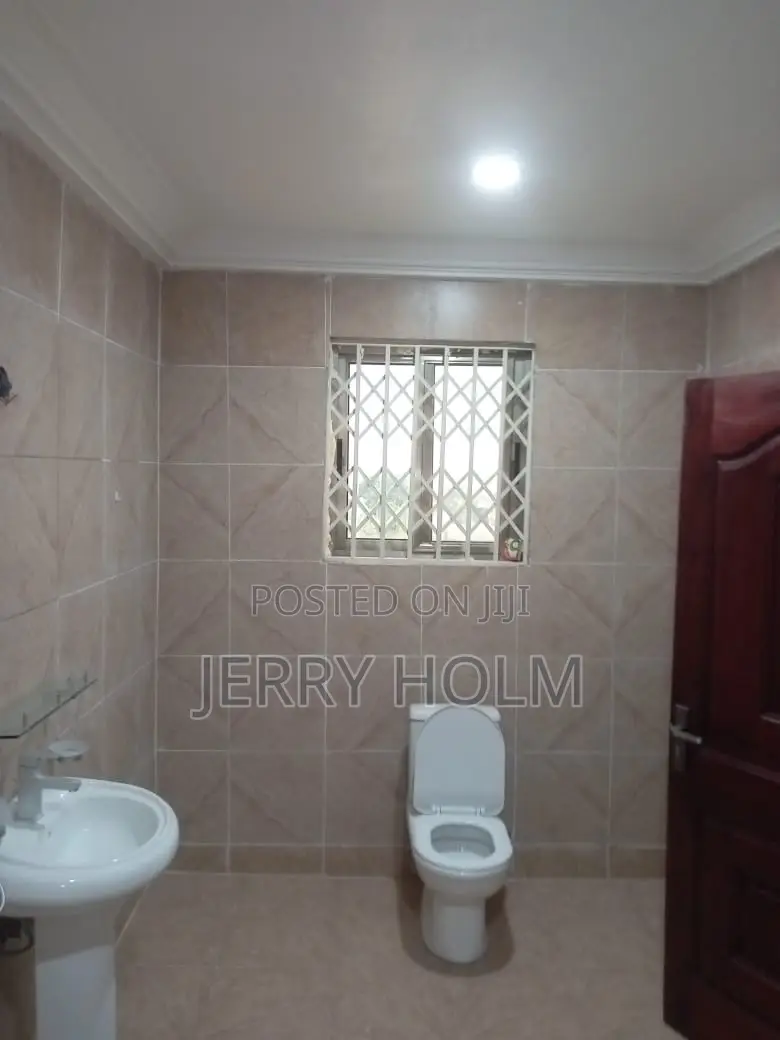 4bdrm Townhouse / Terrace in Todah Properties, Prampram for rent