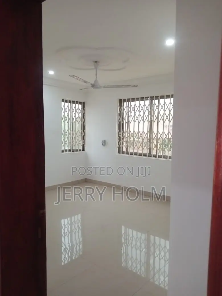 4bdrm Townhouse / Terrace in Todah Properties, Prampram for rent