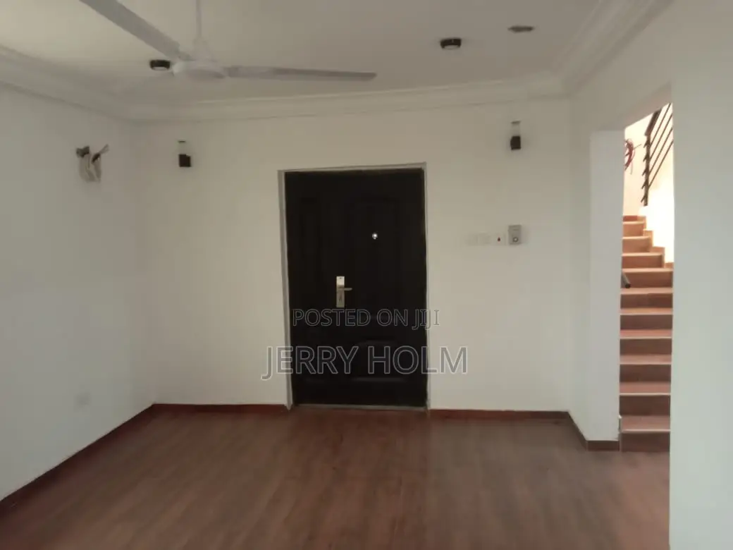 4bdrm Townhouse / Terrace in Todah Properties, Prampram for rent