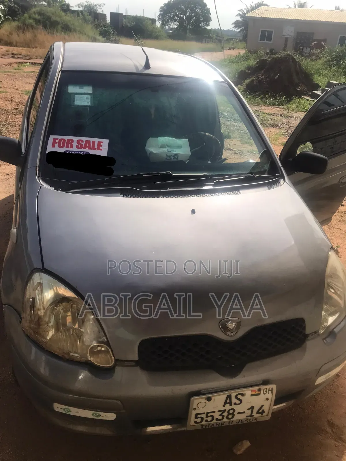 Toyota Vitz 2005 Gray