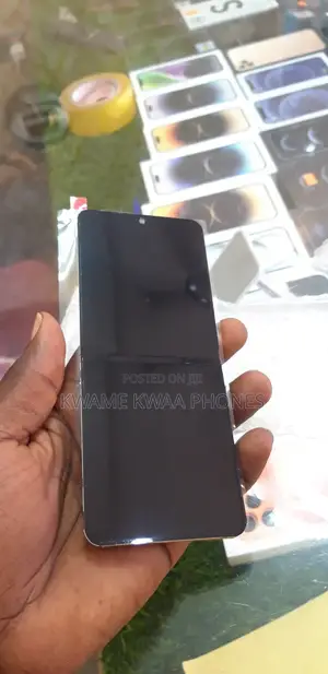 Flip 4 Screen