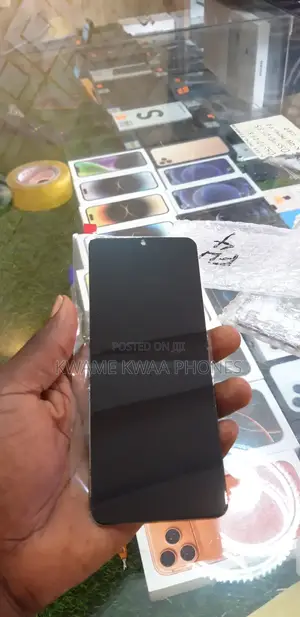 Flip 4 Screen