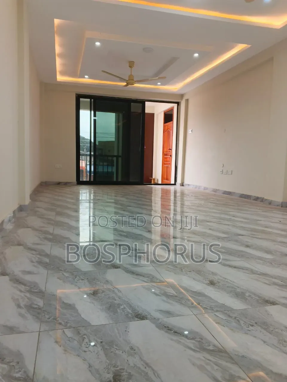 3bdrm Apartment in Akweteyman, Abeka for rent