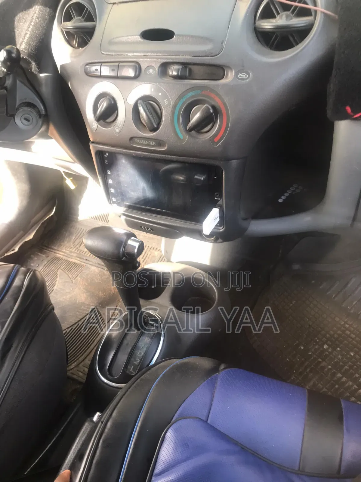 Toyota Vitz 2005 Gray