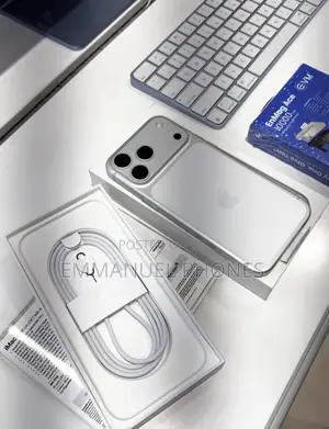 New Apple iPhone 17 Pro Max 1 TB Silver