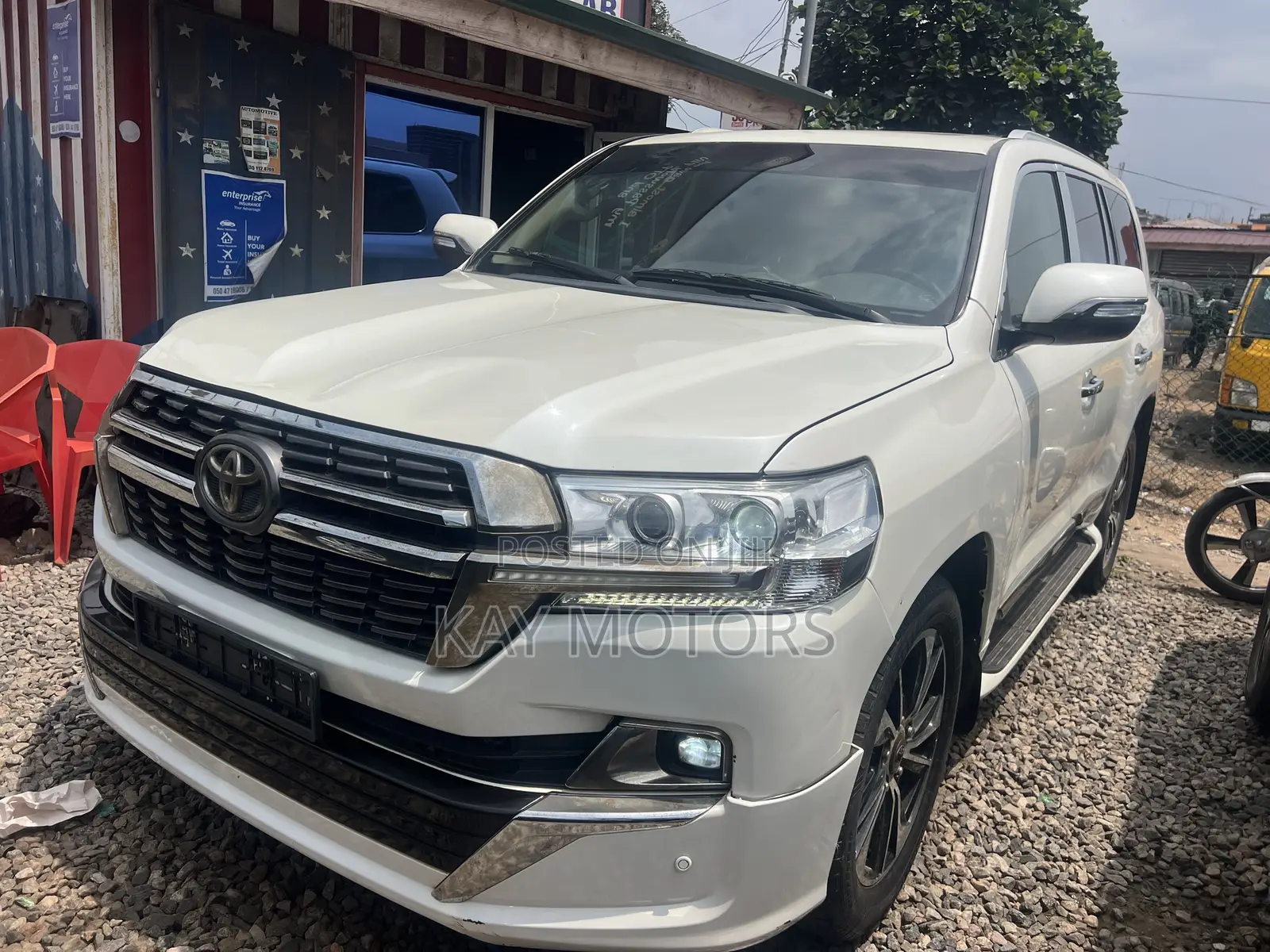 Toyota Land Cruiser 5.7 V8 2013 White